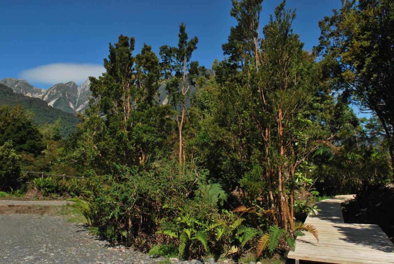 Chucao Bosque Y Cabanas Chaitén エクステリア 写真